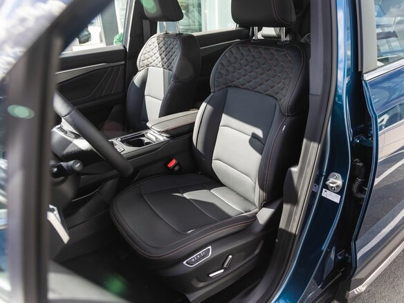 2026 Geely Okavango I Рестайлинг, синий, 4045990 рублей - вид 9