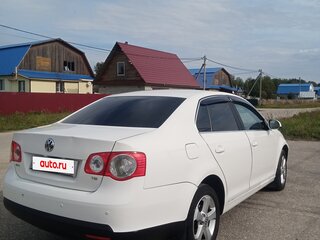 2008 Volkswagen Jetta V, белый, 500000 рублей, вид 4