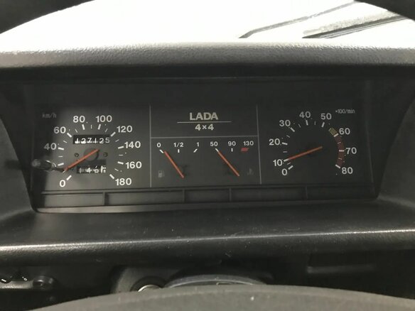 2009 Lada (ВАЗ) 2121 (4x4) I Рестайлинг, красный - вид 12