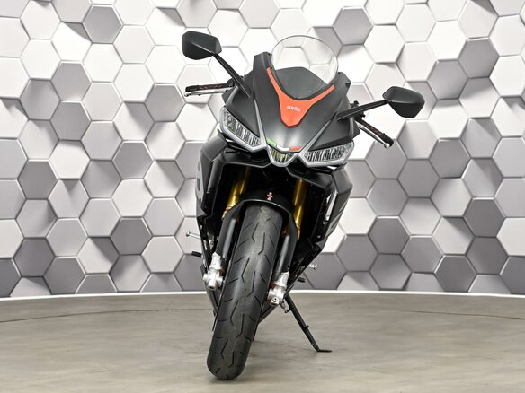 2021 Aprilia RS 660, чёрный, 977000 рублей - вид 4