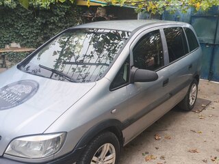 2002 Opel Zafira A, серый, 425000 рублей, вид 1