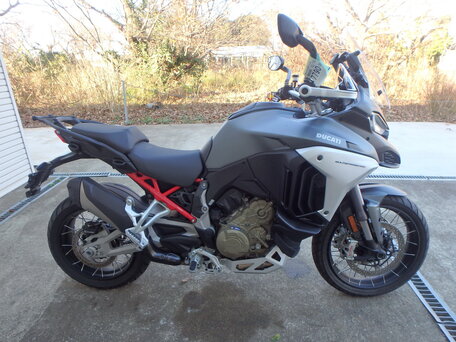 2022 Ducati Multistrada V4, чёрный, 2200000 рублей, вид 2