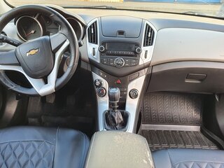 2015 Chevrolet Cruze I Рестайлинг, чёрный, 619999 рублей, вид 5