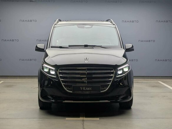 2026 Mercedes-Benz V-Класс Extra Long 300 d экстра длинный III (W447) Рестайлинг 2, чёрный, 15000000 рублей - вид 1