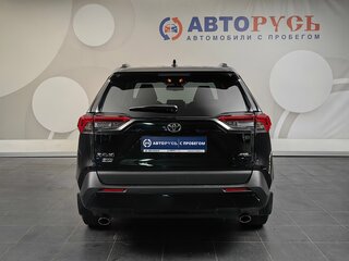 2021 Toyota RAV4 V (XA50), чёрный, 3077000 рублей, вид 4
