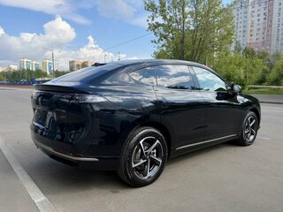 2026 GAC Hyptec HT, чёрный, 5999000 рублей, вид 3