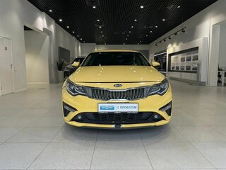 2019 Kia Optima IV Рестайлинг, красный, 852000 рублей, вид 2