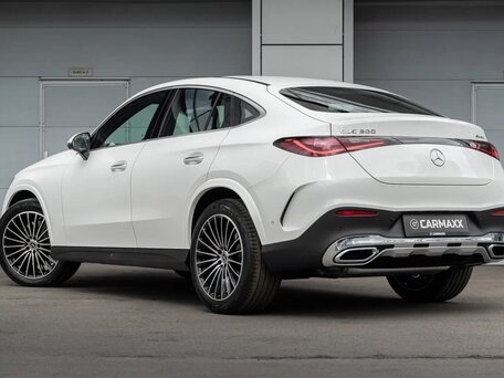 2026 Mercedes-Benz GLC Coupe 300 II (C254), белый, 9490000 рублей, вид 4