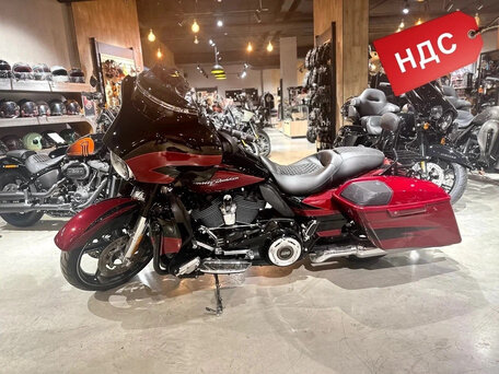 2017 Harley-Davidson CVO Street Glide, пурпурный, 2290000 рублей, вид 1