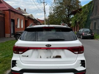 2021 Kia Rio X IV Рестайлинг, белый, 1750000 рублей, вид 5