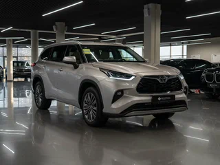 2026 Toyota Highlander IV (XU70), серый, 6000000 рублей, вид 2