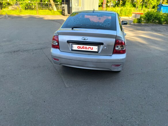2010 Lada (ВАЗ) Priora I, серебристый, 265000 рублей - вид 1