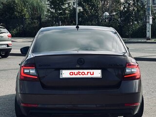 2018 Skoda Octavia III (A7) Рестайлинг, коричневый, 1550000 рублей, вид 4