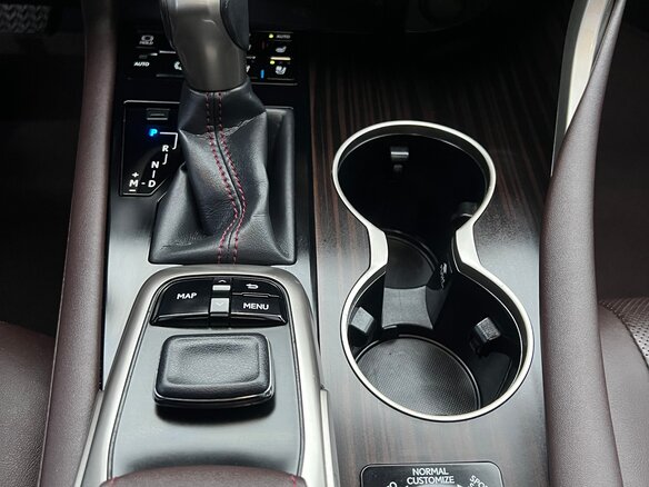 2016 Lexus RX 200t IV, чёрный, 3650000 рублей - вид 18