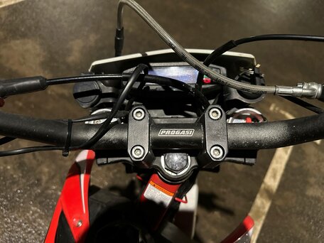 2024 Progasi Super Max 300, красный, 135000 рублей, вид 5
