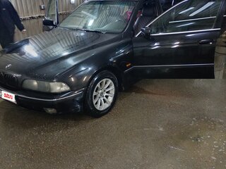 2000 BMW 5 серии 523i IV (E39), чёрный, 390000 рублей, вид 2