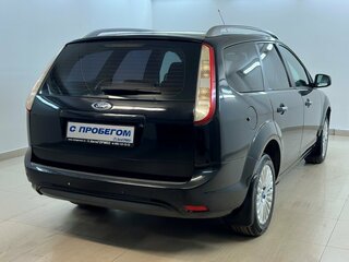 2010 Ford Focus II Рестайлинг, чёрный, 500000 рублей, вид 4