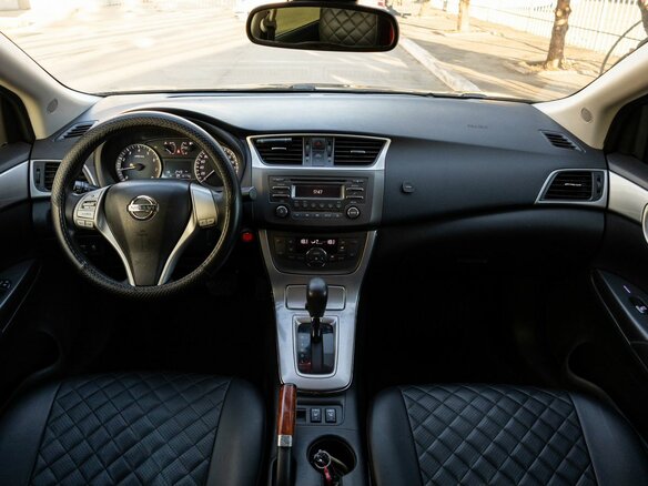 2015 Nissan Sentra VII (B17), чёрный - вид 16