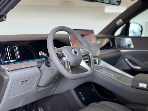 2026 Denza N9 75.3 kWh, чёрный, 11600000 рублей - вид 8