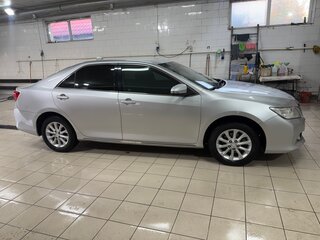 2014 Toyota Camry VII (XV50), серебристый, 1370000 рублей, вид 5