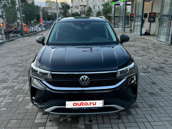 2021 Volkswagen Taos I, чёрный, 2600000 рублей - вид 1