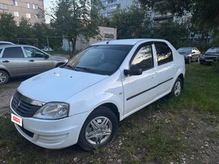 2013 Renault Logan I Рестайлинг, белый, 350000 рублей, вид 1