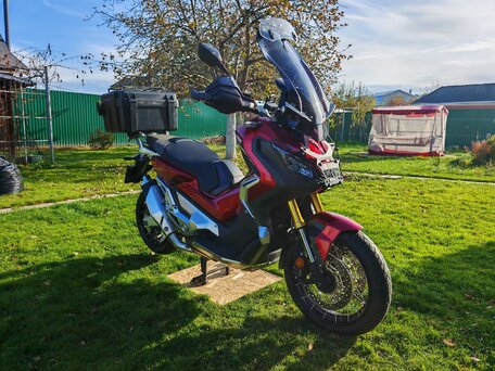 2018 Honda X-ADV, красный, 1100000 рублей, вид 4