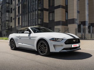 2021 Ford Mustang VI Рестайлинг, белый, 2800000 рублей, вид 1