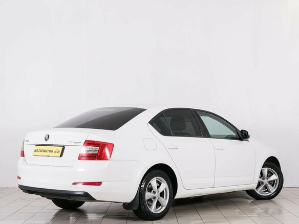 2014 Skoda Octavia III (A7), белый, 1129000 рублей - вид 5