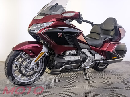 2020 Honda GL 1800 Gold Wing, красный, 2390000 рублей, вид 3