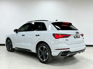 2022 Audi Q3 35 TFSI II (F3), белый, 2700000 рублей, вид 4