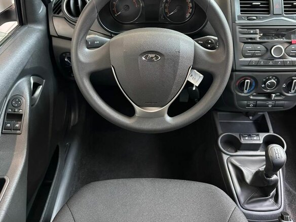 2026 Lada (ВАЗ) Granta I Рестайлинг, белый, 1126000 рублей - вид 12
