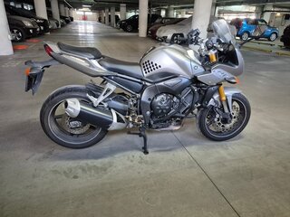 2006 Yamaha FZ1, серебристый, 550000 рублей, вид 5