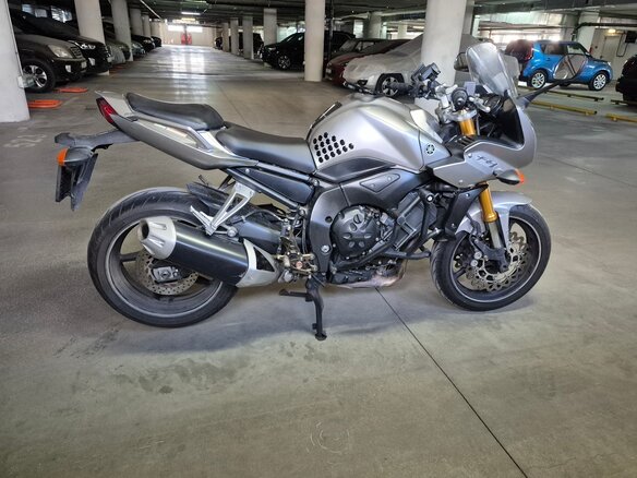 2006 Yamaha FZ1, серебристый, 550000 рублей - вид 4