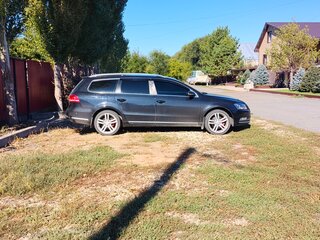 2011 Volkswagen Passat EcoFuel B7, чёрный, 1250000 рублей, вид 3