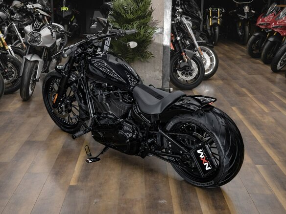 2026 Harley-Davidson Breakout, чёрный, 3290000 рублей - вид 15