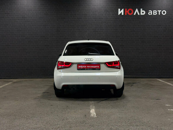 2012 Audi A1 I (8X), белый, 1050000 рублей - вид 5