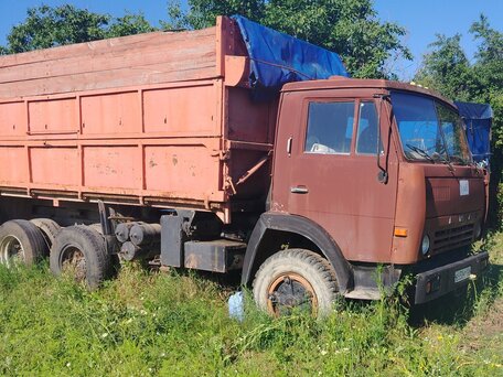 1983 КамАЗ 55102, красный, 680000 рублей, вид 2