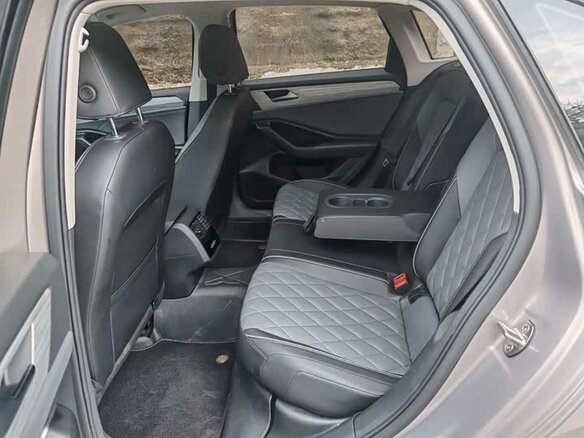 2023 Volkswagen Sagitar III Рестайлинг, коричневый, 1599777 рублей - вид 8