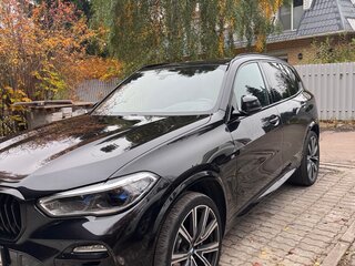 2021 BMW X5 40i IV (G05/G18), чёрный, 7900000 рублей, вид 2