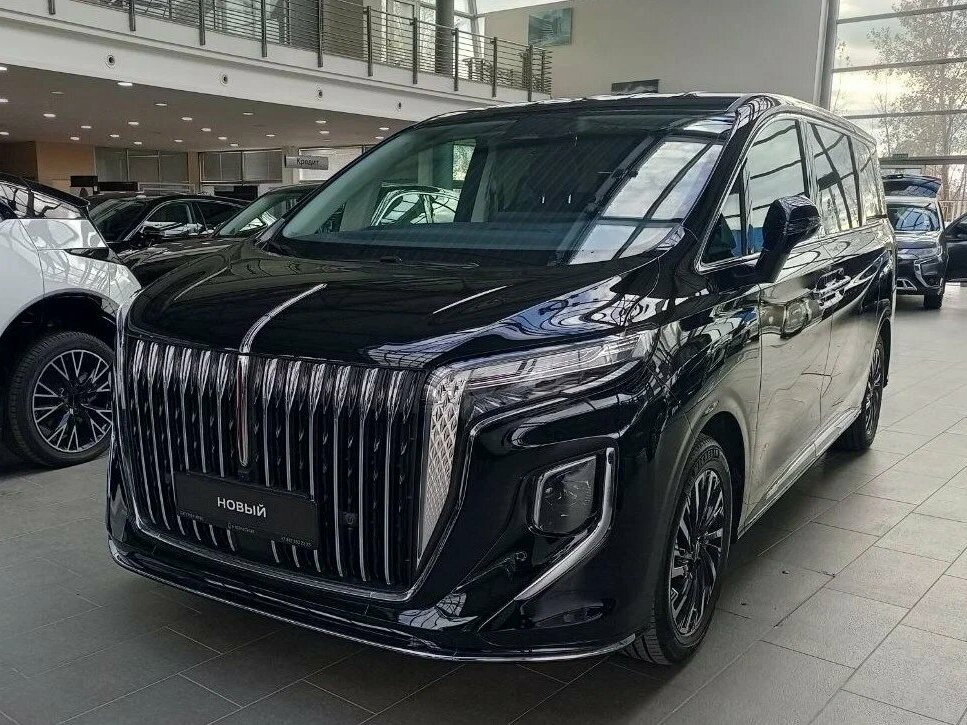 Открыть фотографии: Hongqi HQ9