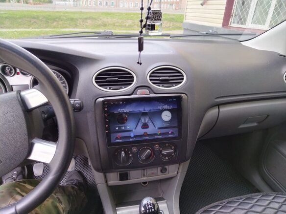 2009 Ford Focus II Рестайлинг, серебристый, 560000 рублей - вид 8