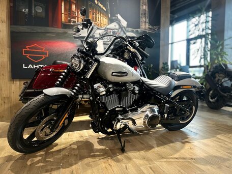 2025 Harley-Davidson Street Bob, серебристый, 2290000 рублей, вид 4