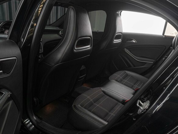 2014 Mercedes-Benz A-Класс 180 III (W176), чёрный, 1559000 рублей - вид 10