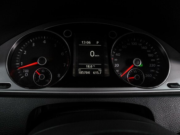 2012 Volkswagen Passat B7, серебристый, 899000 рублей - вид 15