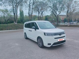 2022 Honda Stepwgn VI, белый, 2650000 рублей, вид 1