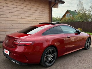 2017 Mercedes-Benz E-Класс 400 V (W213, S213, C238), красный, 5000000 рублей, вид 5