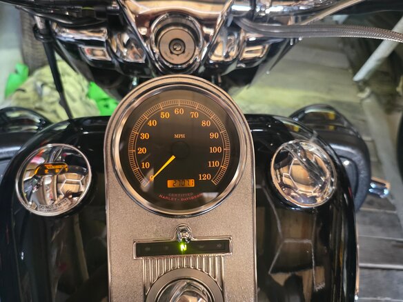 2001 Harley-Davidson Road King, чёрный, 900000 рублей - вид 5