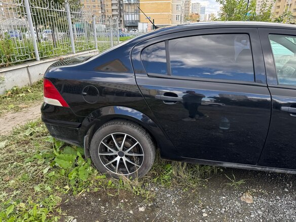 2010 Opel Astra H Рестайлинг, чёрный, 515000 рублей - вид 16