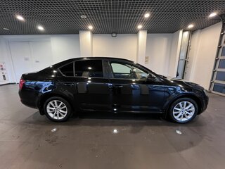 2013 Skoda Octavia III (A7), чёрный, 880000 рублей, вид 2